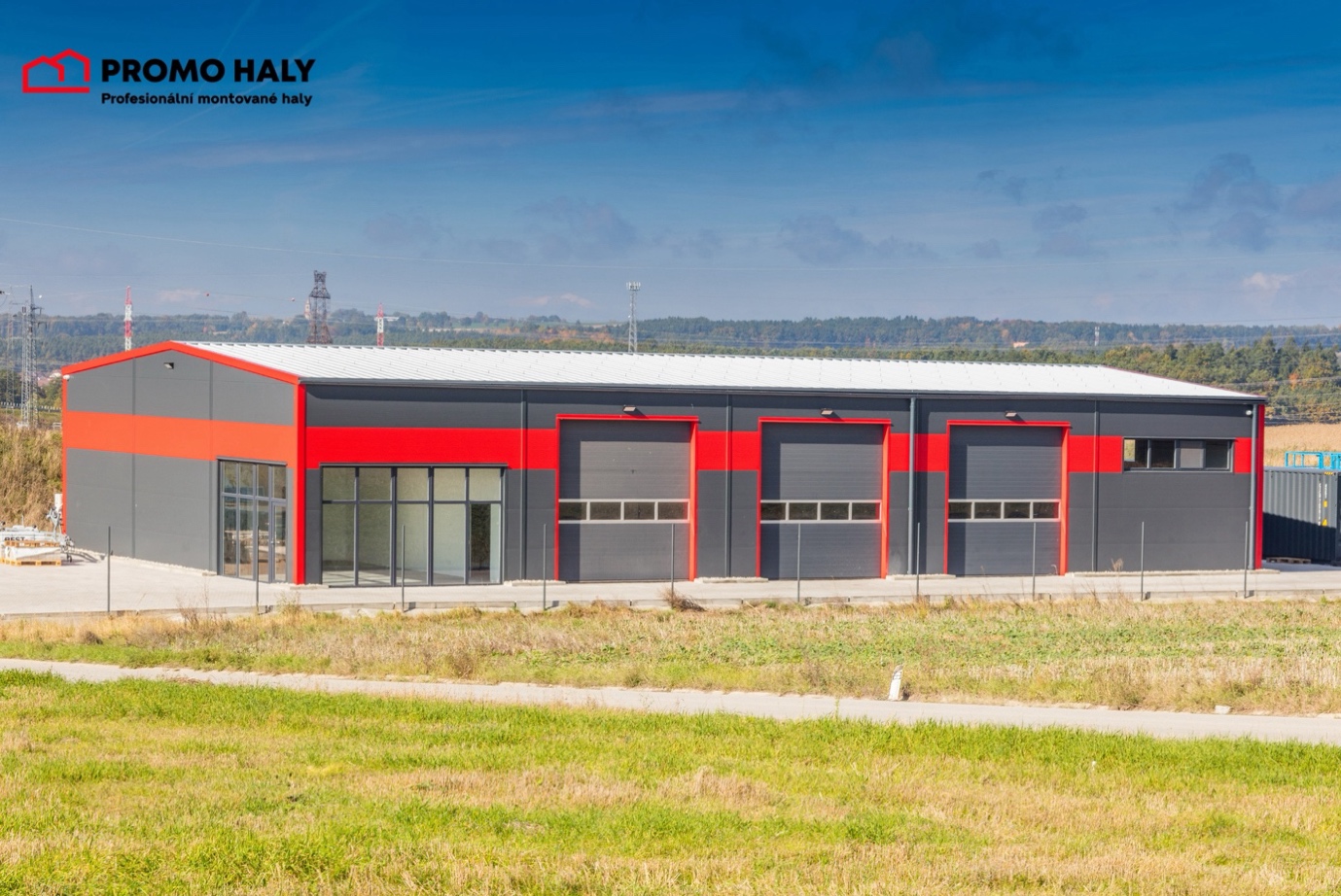 Montovaná hala na klíč vs. částečná dodávka: Srovnání nákladů a rizik